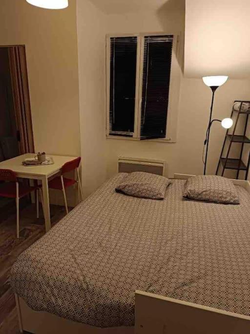 Studio Au Centre De Quimper 2Eme Et Apartment Ngoại thất bức ảnh